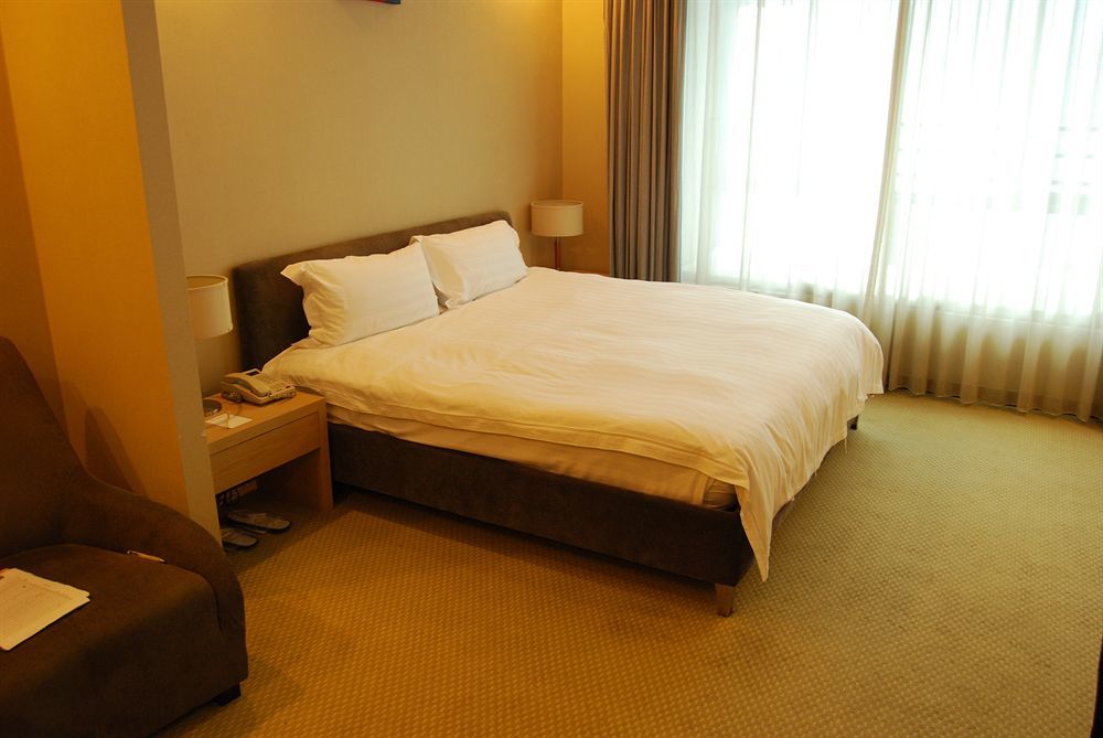 Urban Hotel Thượng Hải Ngoại thất bức ảnh